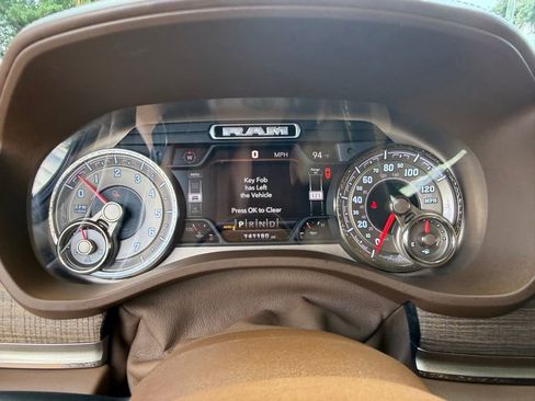 Used 2019 RAM 1500 Limited RWD image 23