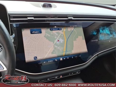 Used 2025 Mercedes-Benz E 350 4MATIC Sedan image 20