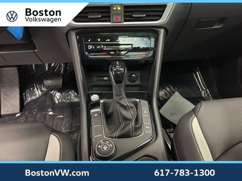 New 2026 Volkswagen Taos SEL image 22