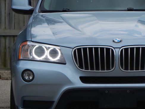 Used 2011 BMW X3 xDrive28i AWD/4WD image 11