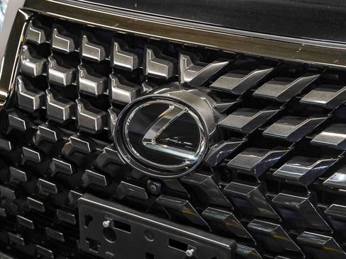 Used 2023 Lexus GX 460 w/ Black Line Special Edition AWD/4WD image 8