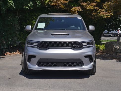 Used 2021 Dodge Durango SRT Hellcat w/ Technology Group AWD/4WD image 37
