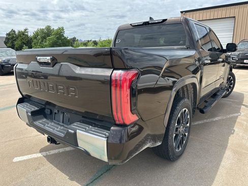 Used 2022 Toyota Tundra Limited RWD image 4