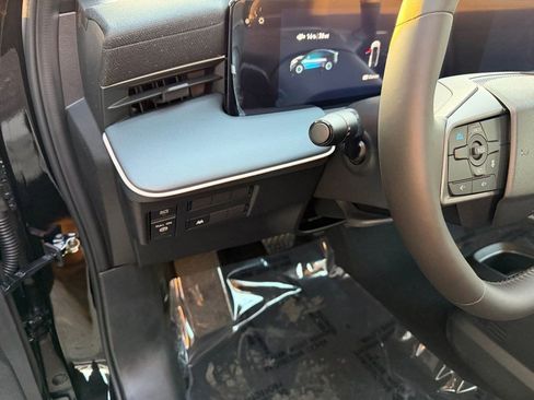 New 2026 Nissan Leaf w/ Illuminated Package image 14