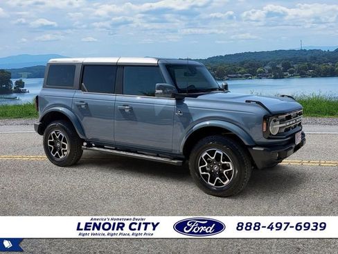 Used 2024 Ford Bronco Outer Banks AWD/4WD image 1
