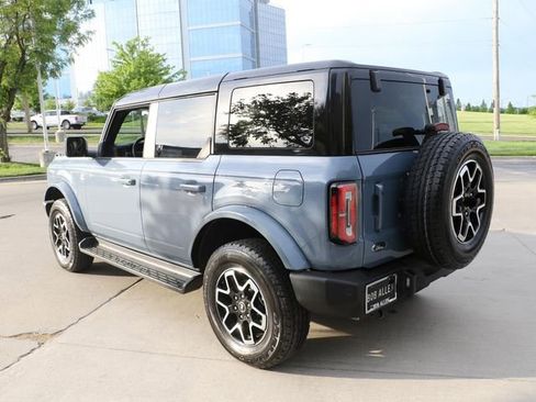 Used 2025 Ford Bronco Outer Banks AWD/4WD image 5