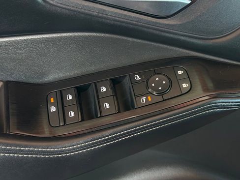 Certified 2024 Nissan Rogue SV FWD image 21