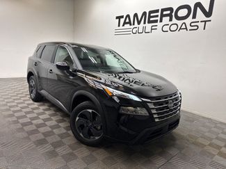 Used 2024 Nissan Rogue SV video 1