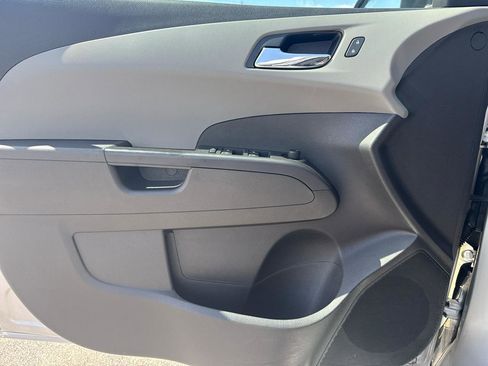 Used 2014 Chevrolet Sonic LT image 36
