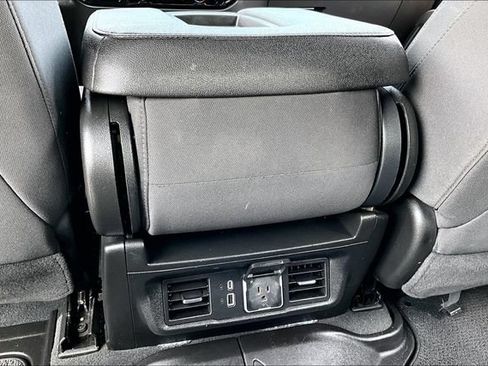 Used 2025 Chevrolet Silverado 1500 LT Trail Boss w/ Protection Package AWD/4WD image 11