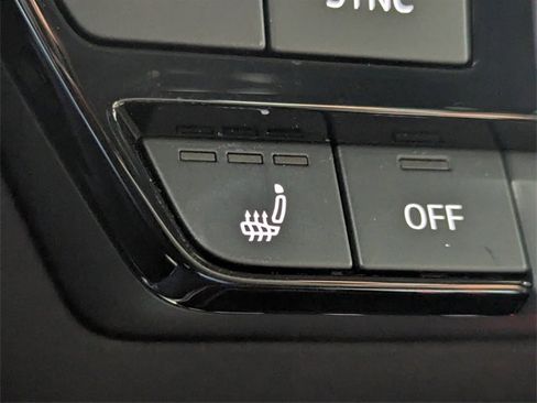 Used 2024 Audi A3 2.0T Premium image 17