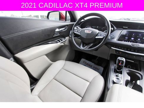 Used 2021 Cadillac XT4 Premium Luxury image 10