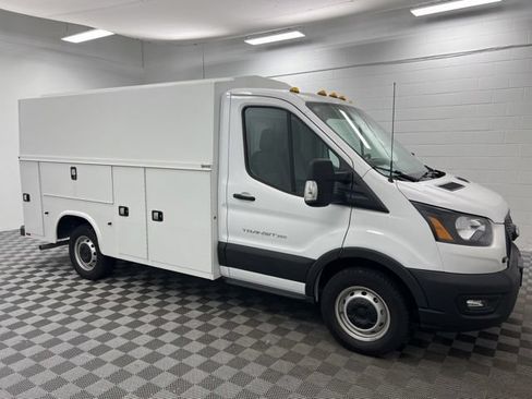 Used 2024 Ford Transit 350 w/ Interior Upgrade Package RWD image 4