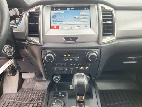 Used 2019 Ford Ranger XLT w/ Equipment Group 301A Mid AWD/4WD image 18