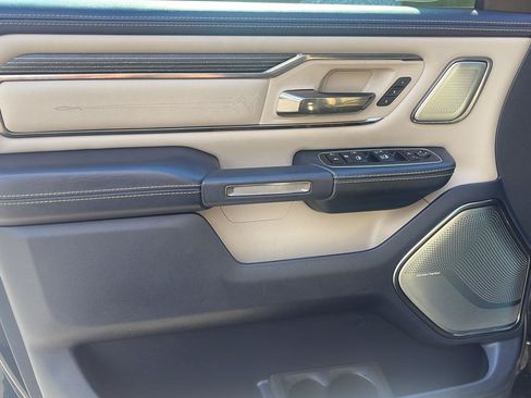 Used 2020 RAM 1500 Limited AWD/4WD image 11