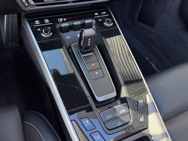 Used 2025 Porsche 911 Turbo S AWD/4WD image 31
