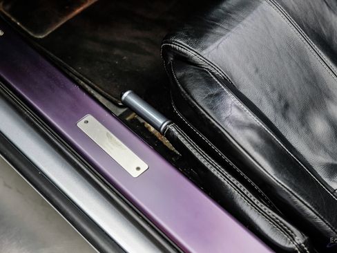 Used 2009 Aston Martin V8 Vantage Convertible image 45