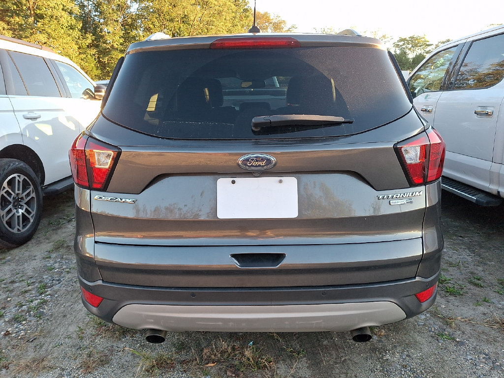Used 2019 Ford Escape Titanium AWD/4WD image 4
