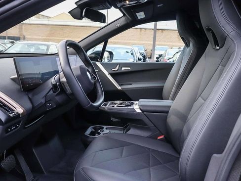 Used 2026 BMW iX xDrive45 image 16