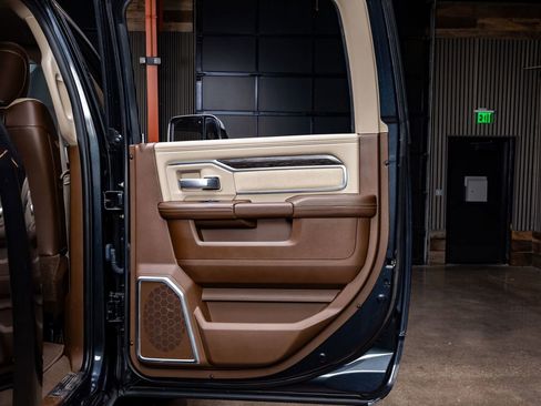 Used 2020 RAM 3500 Laramie image 37