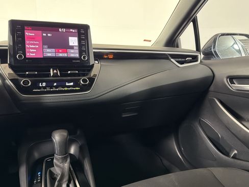Used 2022 Toyota Corolla SE FWD image 25