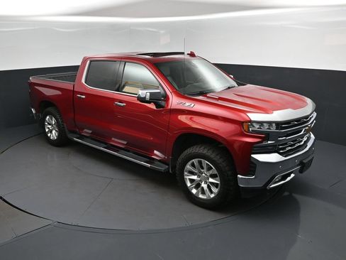 Used 2021 Chevrolet Silverado 1500 LTZ w/ LTZ Premium Package AWD/4WD image 38