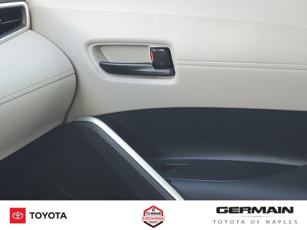 New 2026 Toyota Corolla Cross LE FWD image 25