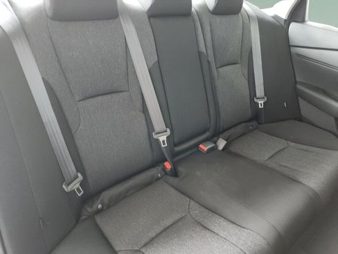 Used 2024 Honda Accord EX image 22