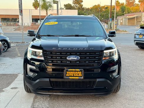 Used 2016 Ford Explorer Sport AWD/4WD image 3