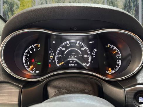 Used 2020 Jeep Grand Cherokee Altitude AWD/4WD image 15
