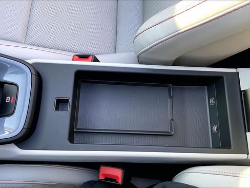 Used 2023 Porsche 911 Carrera GTS w/ Premium Package image 37