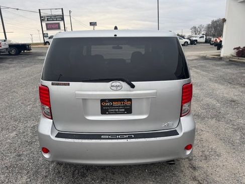 Used 2012 Scion xB image 8