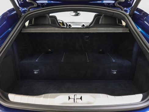 Used 2018 Ferrari GTC4Lusso image 43