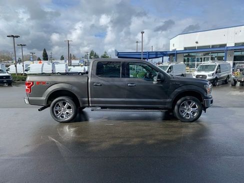 Used 2018 Ford F150 XLT w/ Equipment Group 302A Luxury image 7