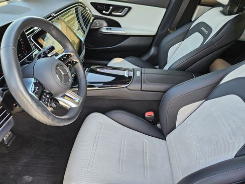 Certified 2025 Mercedes-Benz E 53 AMG e 4MATIC Sedan image 14