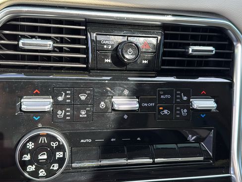 Certified 2026 Nissan Armada Platinum AWD/4WD image 15
