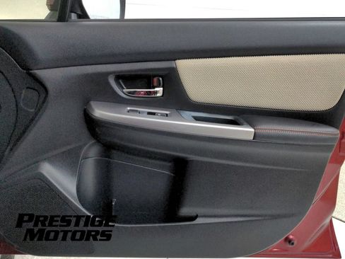 Used 2017 Subaru Crosstrek 2.0i Premium AWD/4WD image 28