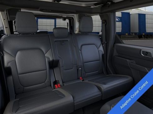 New 2026 Ford Bronco Outer Banks AWD/4WD image 12