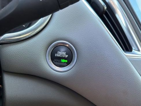 Used 2016 Chevrolet Malibu LT w/ Leather Package image 30