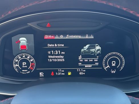 New 2026 Audi RS Q8 performance image 22