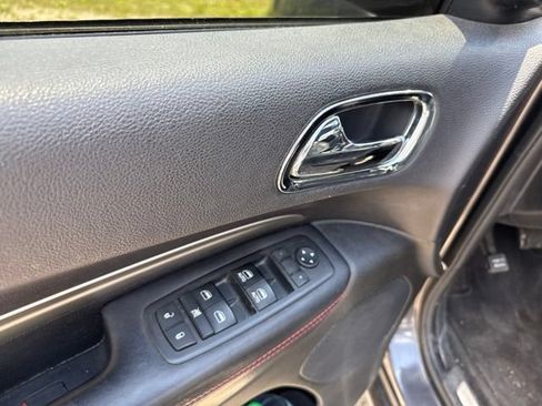 Used 2017 Dodge Durango R/T w/ Blacktop Package AWD/4WD image 9