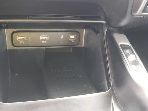 Used 2021 Kia Sorento EX AWD/4WD image 25