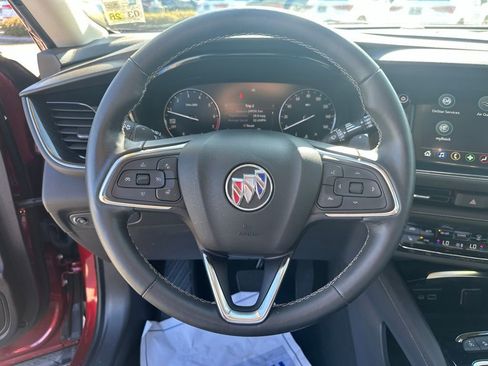 Used 2023 Buick Envision Preferred image 12