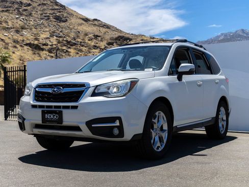 Used 2018 Subaru Forester 2.5i Touring w/ Popular Package #2 AWD/4WD image 5