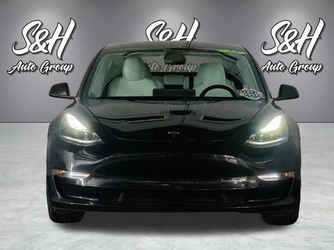 Used 2022 Tesla Model 3 Long Range AWD/4WD image 18