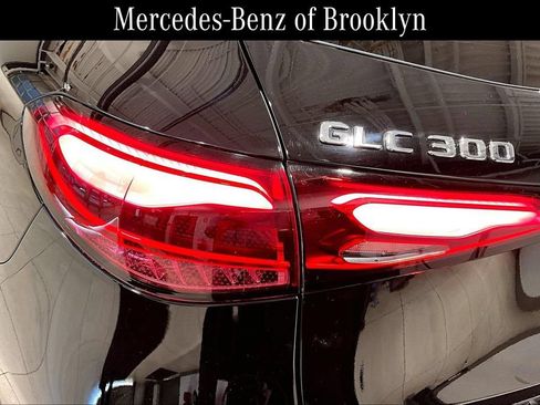 Used 2023 Mercedes-Benz GLC 300 4MATIC image 28