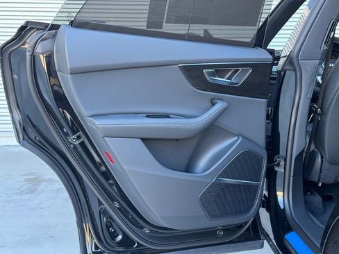New 2026 Audi Q8 Premium Plus image 23