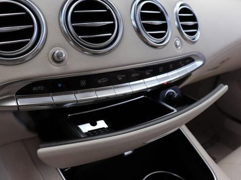 Used 2017 Mercedes-Benz S 550 Cabriolet image 63