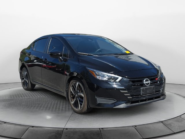 Used 2023 Nissan Versa SR w/ Trunk Package FWD image 7