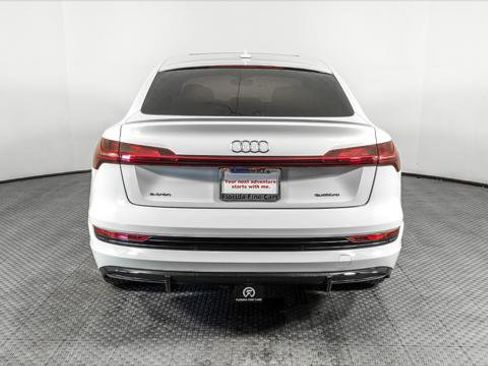 Used 2022 Audi e-tron Premium Plus w/ Premium Plus Package image 7